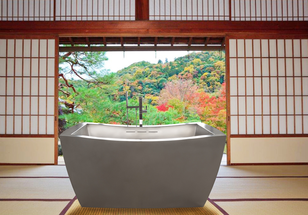 Japanese outdoor bath